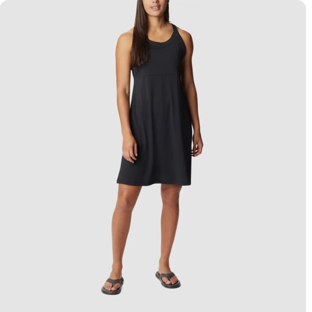 NWT Columbia Women’s Double Springs Navy Dress.  Small.